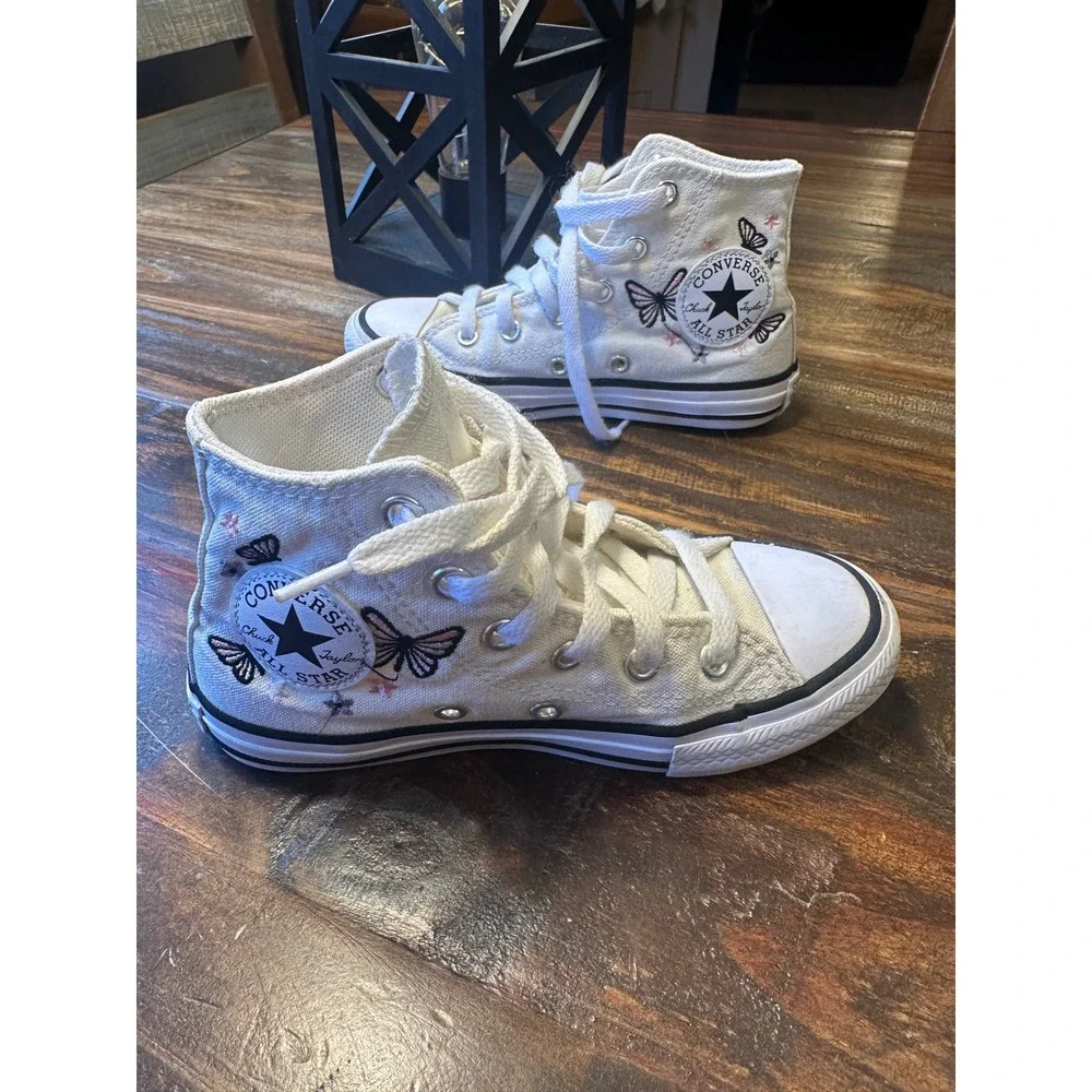 Converse Chuck Taylor All Star High Top White Butterfly Embroidered Toddler‎ 12